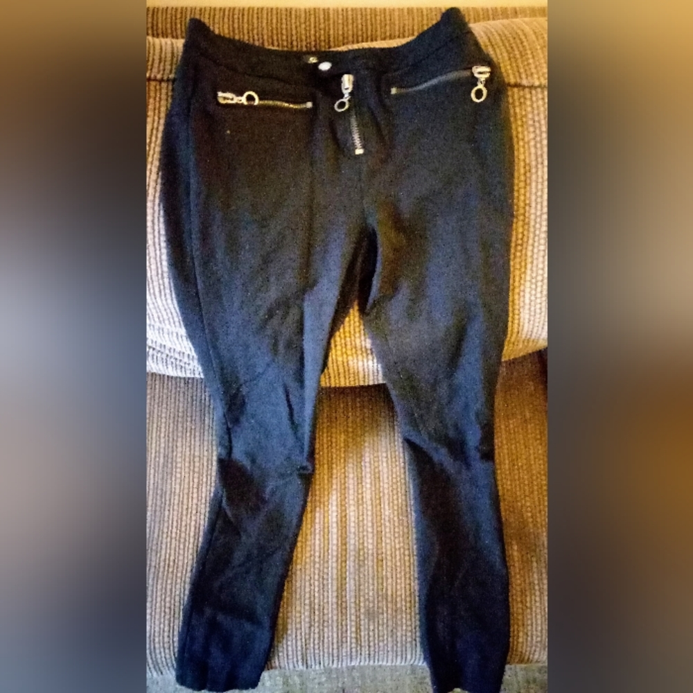 Girl's Shinestar Pants size Small